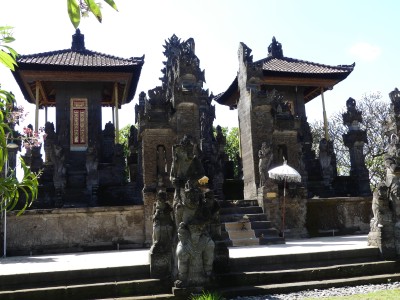 Pura Maduwe Karang