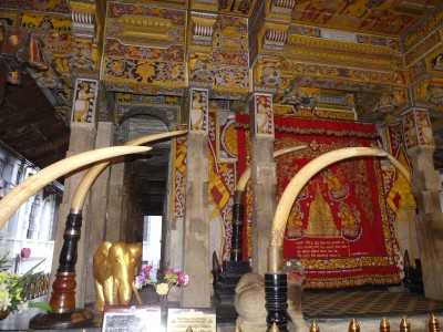 Temple de la Dent, Kandy