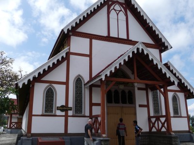 Église Saint-Ignace de Loyola à Sikka Maumere