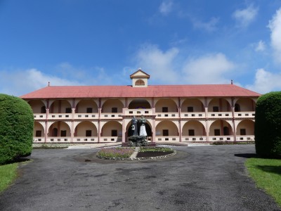 Maison de retraite Tabor Mataloko