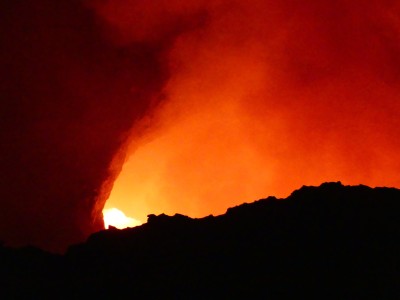 Lac de lave du volcan Masaya