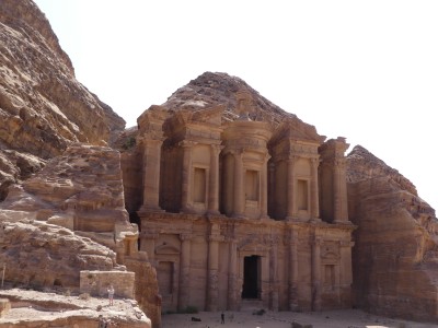Pétra le Monastère