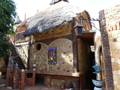 La falaise de Touba Dialaw Sobo Badé