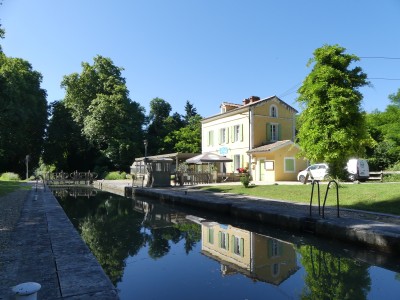 P1780893